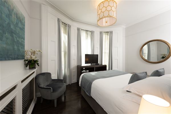 Fraser Residence Prince of Wales Terrace (01/05/2019)