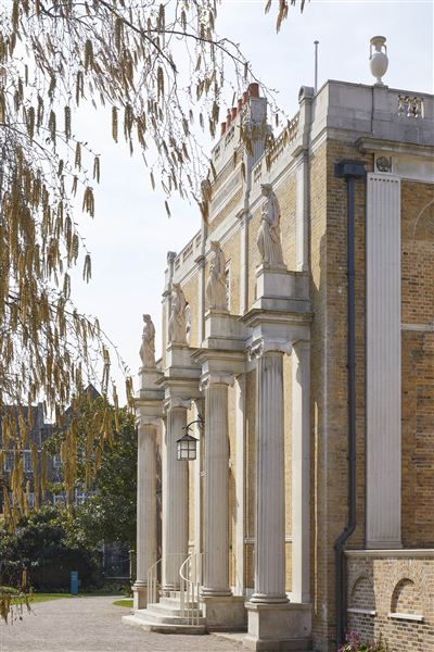 Pitzhanger Manor & Gallery (05/06/2023 - Credits: Colin Stagg, Christies, Pitzhanger Manor & Gallery)