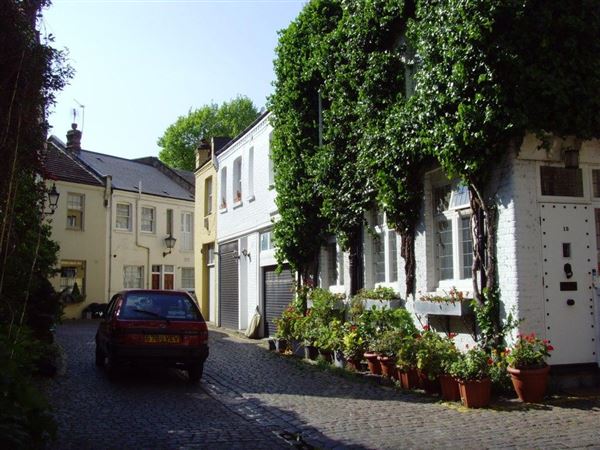 Osten Mews (01/05/2019)