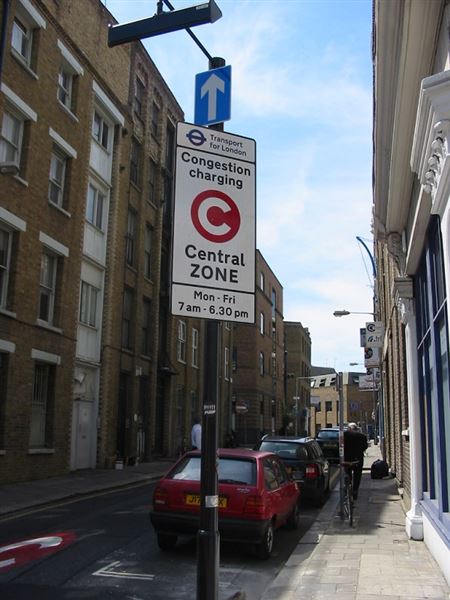 Phipp Street (01/05/2019)