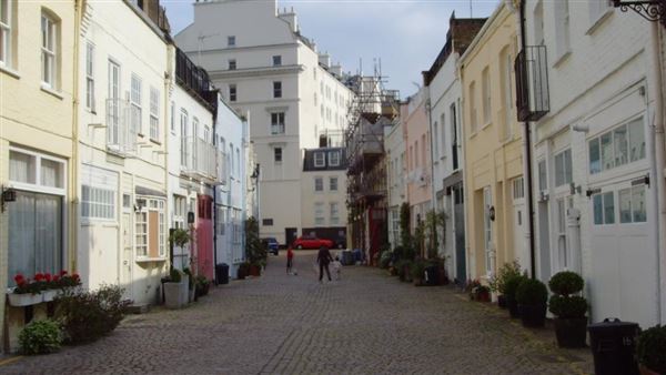 Manson Mews (01/05/2019)
