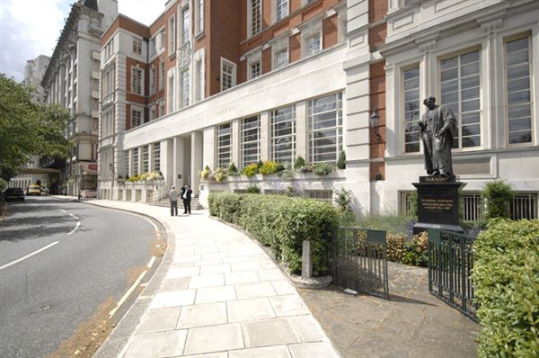 Savoy Place (01/05/2019)