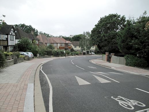 Dulwich Wood Avenue (01/05/2019)