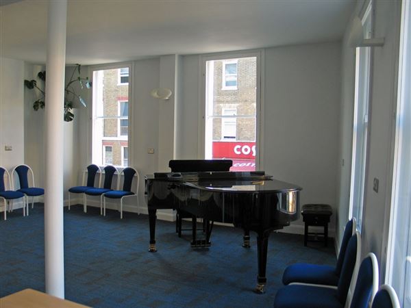 Peregrine's Pianos (01/05/2019)