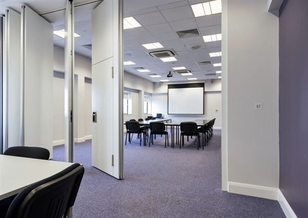 Barnet & Southgate College - Auto Body & Paint Centre (01/05/2019)