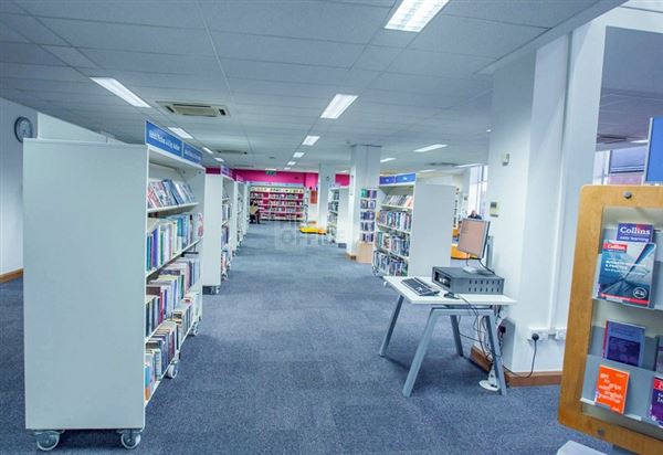 Beckton Globe Library (01/05/2019)
