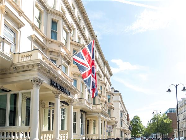 Radisson Blu Hotel, London South Kensington (01/12/2020 - Credits: Edwardian Hotels London)