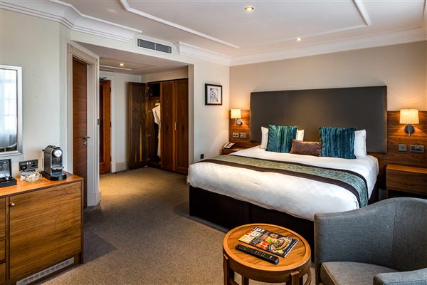 The Marble Arch Hotel, by Thistle (05/02/2025 07:27:56 - Credits: submitted by:)