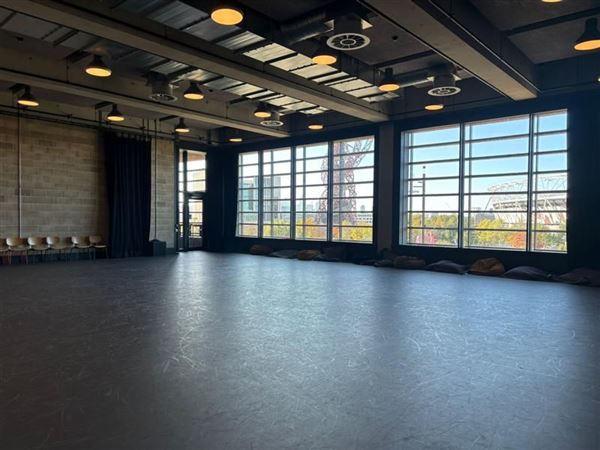 Sadler's Wells East (09/06/2026 - Credits: submitted by: Linda Olivier Wright)