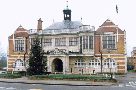 Hendon Town Hall (01/05/2019)