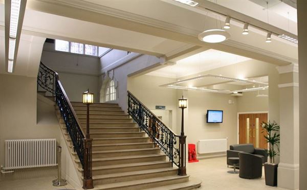 Hendon Town Hall (01/05/2019)