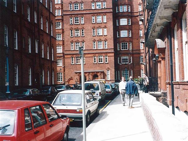 Albert Hall Mansions (01/05/2019)