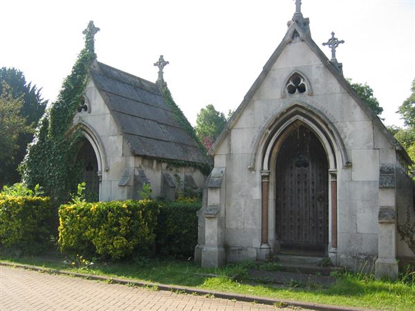 West Norwood Cemetery, Catacombs & Greek Chapel (01/05/2019)