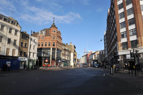 Shoreditch High Street (01/05/2019)