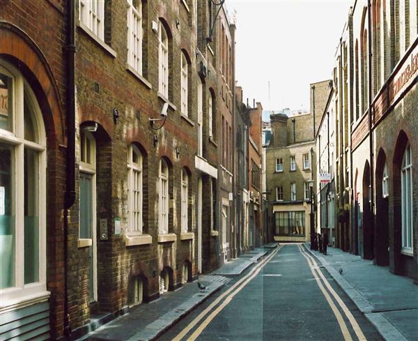 Hanway Place (01/05/2019)