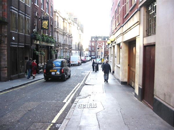 Essex Street (01/05/2019)