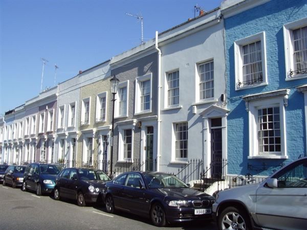 Hillgate Place (01/05/2019)