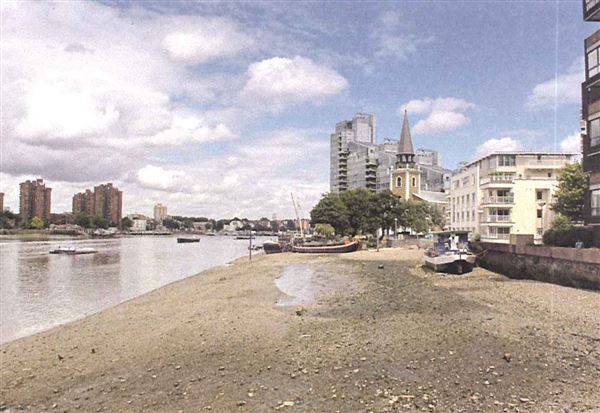 Views of Chelsea Harbour and Lots Road from Battersea (01/05/2019)