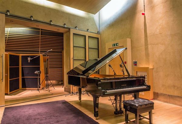 Metropolis Studios (01/05/2019)
