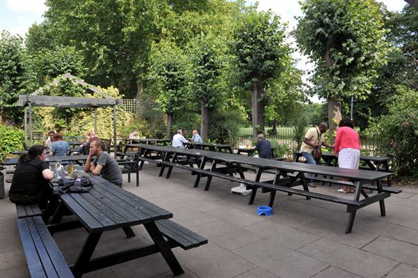 Royal Inn on the Park, The (01/05/2019)