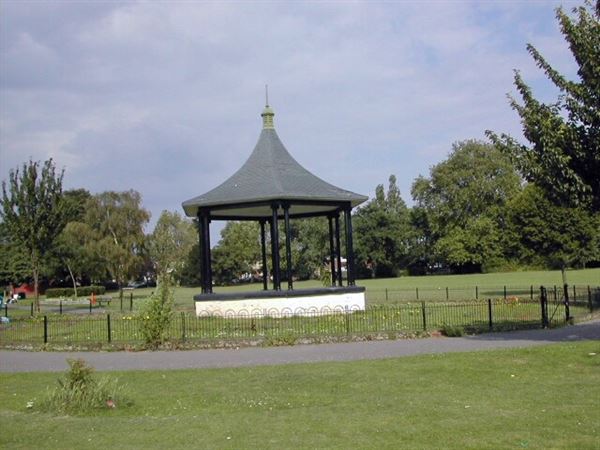 Elthorne Park (01/05/2019)