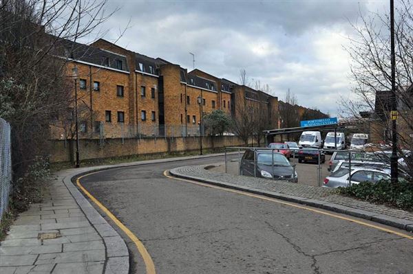 Acklam Road (01/05/2019)
