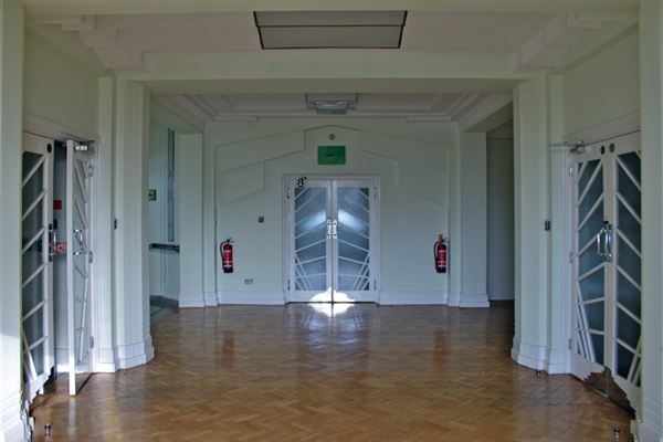 Hoover Building (01/05/2019)