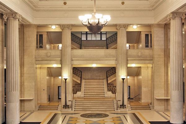 The Banking Hall (01/05/2019)