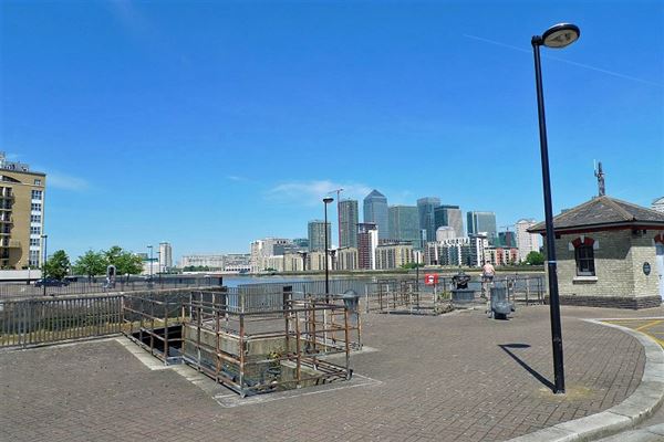 Greenland Dock (01/05/2019)