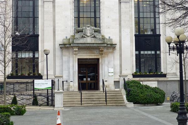 Islington Town Hall (01/05/2019)