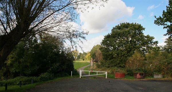 Brook Farm Open Space (17/05/2018)