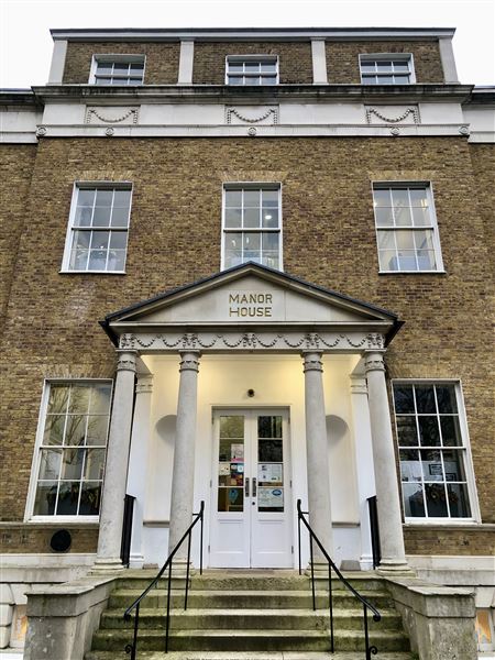 Manor House Library - Front of Manor House Library (28/02/2024 - Credits: Yu-Ting Tseng)