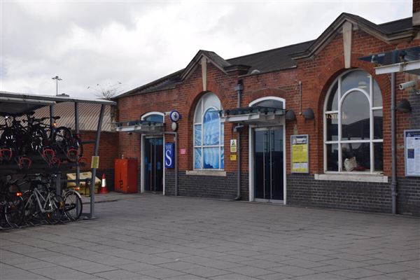 Clapham Junction Station (17/09/2024 - Credits: Network Rail)