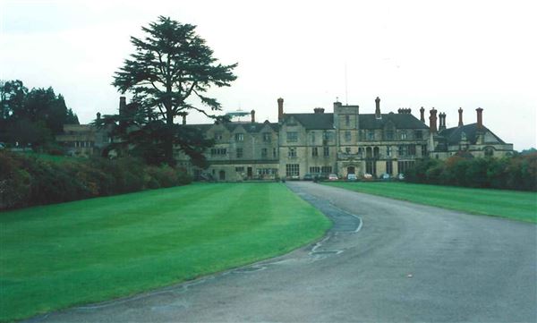 Gidea Park Exhibition Estate (01/05/2019)