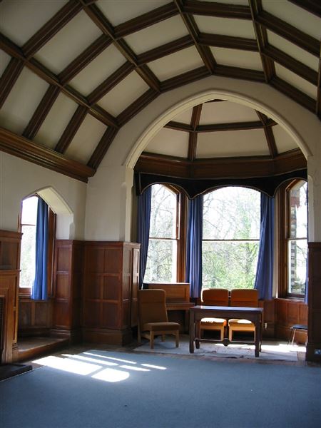 Muswell Hill Methodist Church (01/05/2019)