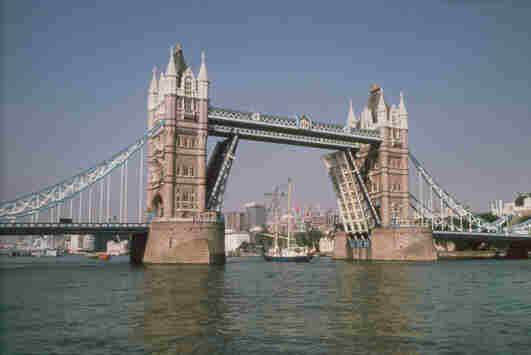 Tower Bridge (01/05/2019)