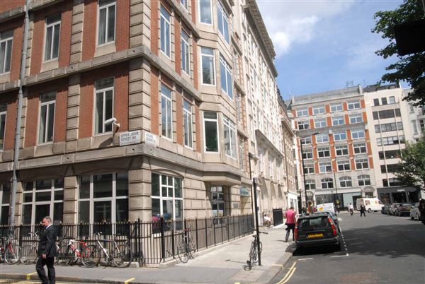 Golden Square (01/05/2019)