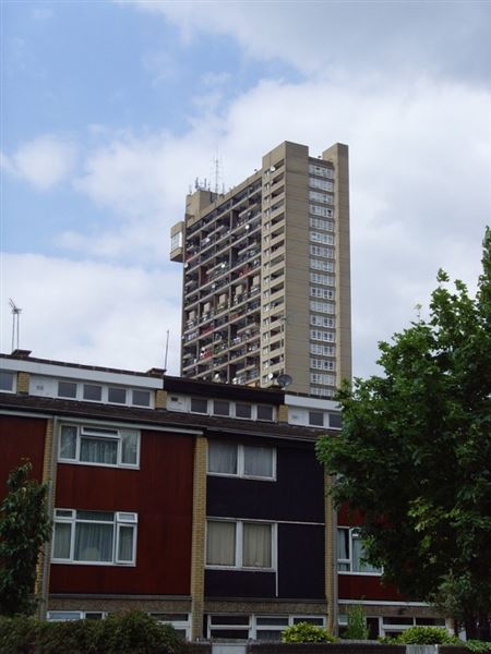 Trellick Tower and Edenham Estate (01/05/2019)