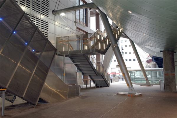 Heron Quays DLR Station (01/05/2019)
