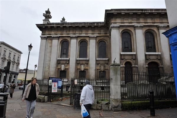 St Alfege's Church and Churchyard (01/05/2019)