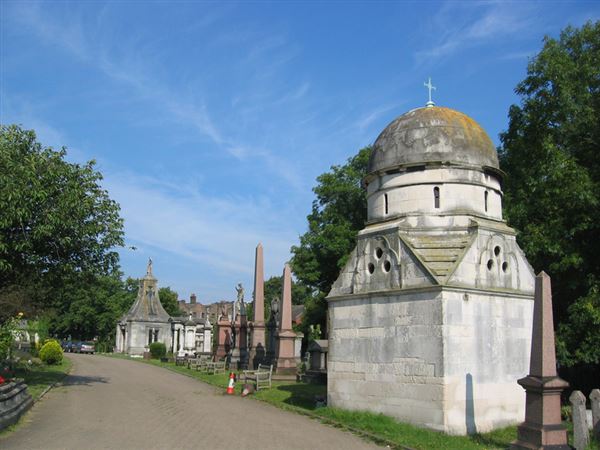 West Norwood Cemetery, Catacombs & Greek Chapel (01/05/2019)