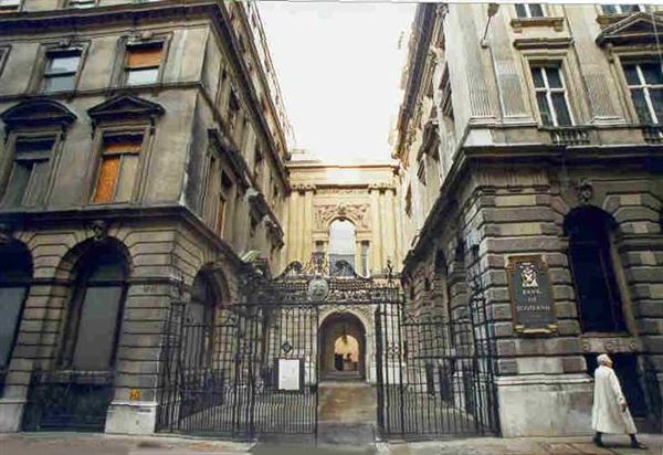 Adam's Court (01/05/2019)