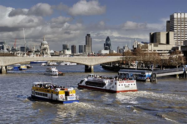 Golden Jubilee Bridges (01/05/2019)