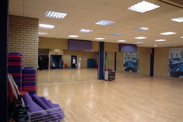 Queen Mother Sports Centre (01/05/2019)