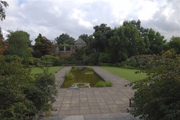 Hampstead Heath - the Hill Garden and Pergola (01/05/2019)