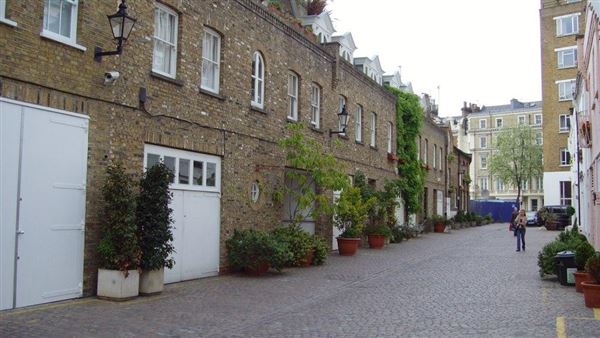 Kendrick Mews (01/05/2019)