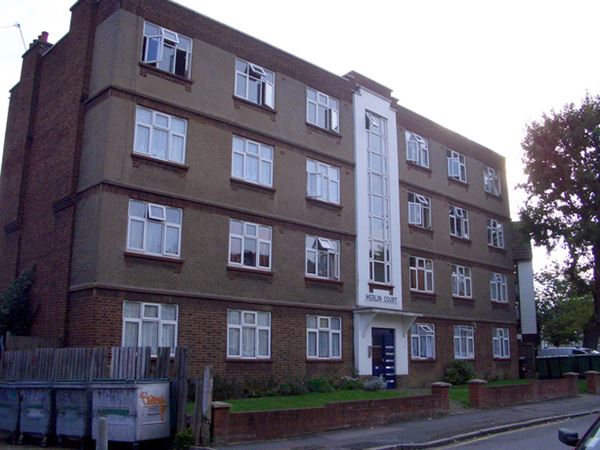 Pellatt Grove (01/05/2019)