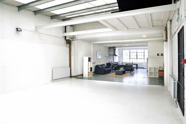 White Room Studio (01/05/2019)