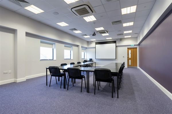 Barnet & Southgate College - Auto Body & Paint Centre (01/05/2019)