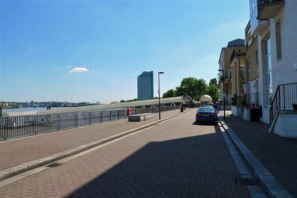 Greenland Dock (01/05/2019)